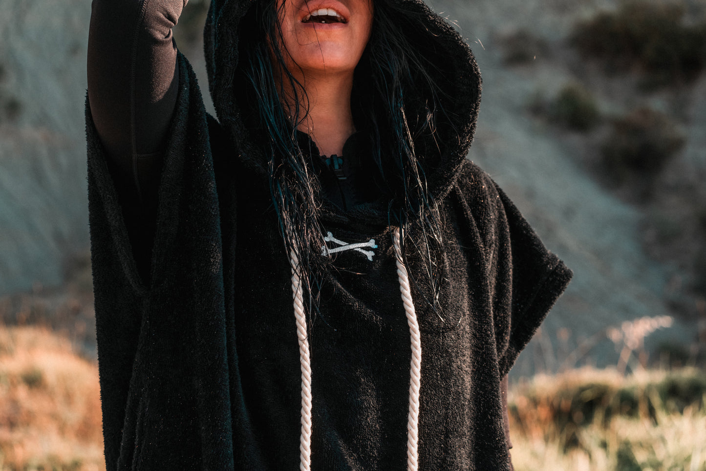 Unisex Bones Surf Poncho